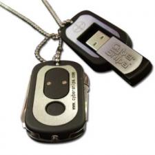 Test USB-Sticks mit 4 GB - Cyber Snipa Dog Tags 