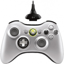 Test Spielekonsolen Zubehör - Microsoft Xbox 360 Wireless Controller (silber) 
