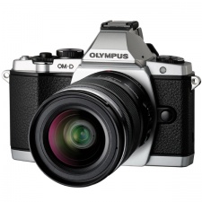 Test Systemkameras - Olympus OM-D E-M5 