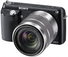Test Systemkameras - Sony NEX-F3 