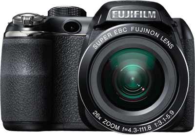 Fujifilm FinePix S4300 Frontseite