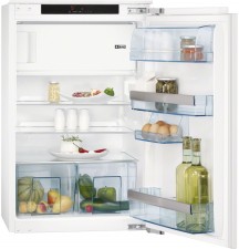 Test Kühlschränke mit Gefrierfach - AEG SKS98840F0 