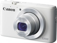 Test Digitalkameras mit 8 bis 10 Megapixel - Canon PowerShot S200 