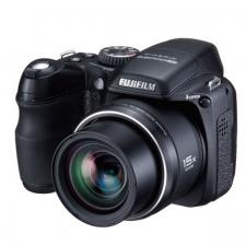 Fujifilm Finepix S2000HD im Test Test Fujifilm Finepix S2000HD