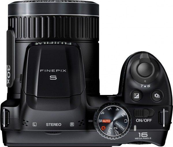 Fujifilm FinePix S4800 Test - 1