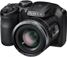 Test Bridgekameras mit Batterien - Fujifilm FinePix S6800 
