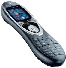 Test Logitech Harmony 885
