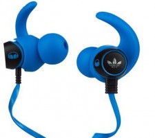 Test Monster Adidas In Ear