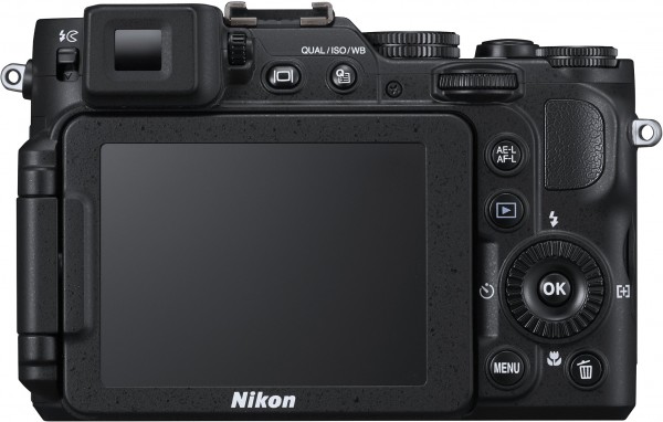 Nikon Coolpix P7800 Test - 0