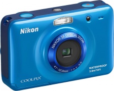 Test Digitalkameras mit 8 bis 10 Megapixel - Nikon Coolpix S30 