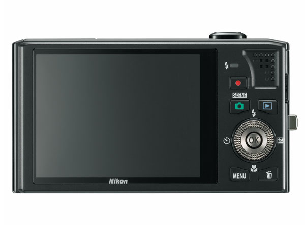 Nikon Coolpix S8000 Test - 0