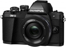 Test Systemkameras mit Sucher - Olympus OM-D E-M10 Mark II 