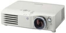 Panasonic PT-AX100E im Test Test Panasonic PT-AX100E
