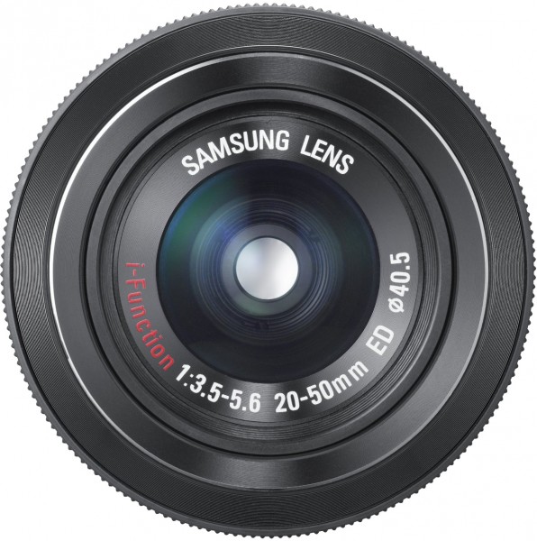 Samsung NX EX-S2050NB 3,5-5,6/20-50 mm i-Function Test - 1
