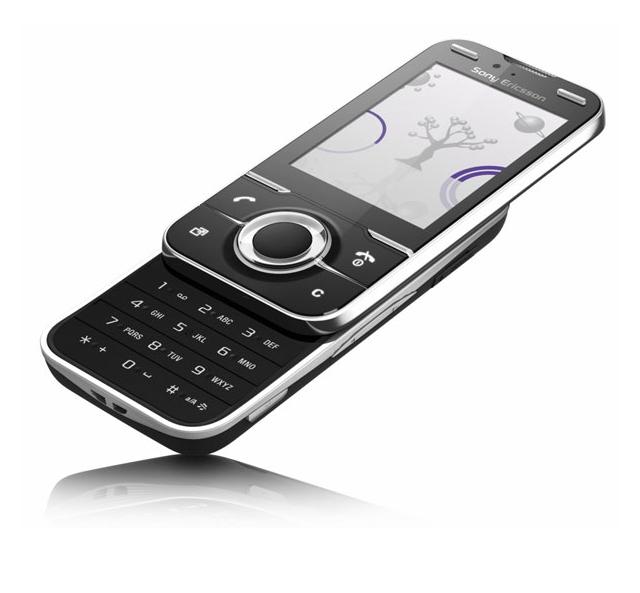 Sony Ericsson U100i Yari Test - 1
