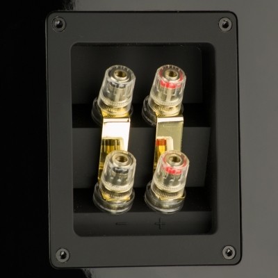 SVS Ultra Bookshelf Test - 2