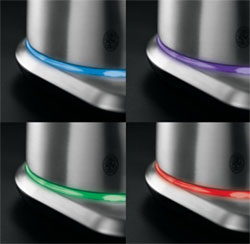 Russell Hobbs Illumina Wasserkocher mit 4-farbigem Leuchtring